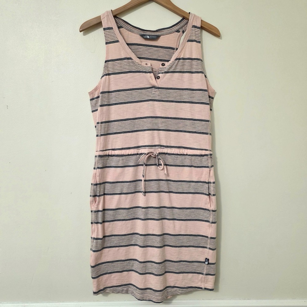 The North Face Sand Scape Tank Dress Sz L Pink Stripe Outdoor Hiking‎ Pocket
